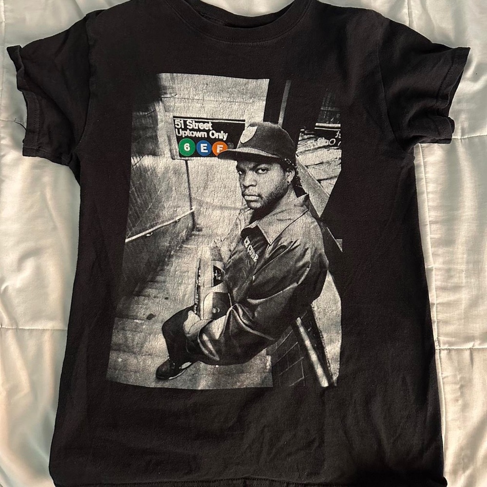 Black Ice Cube graphic t-shirt